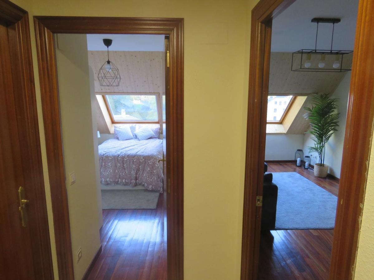 Atico Duplex Reformado Con Vistas A La Montana Daire Canfranc Dış mekan fotoğraf