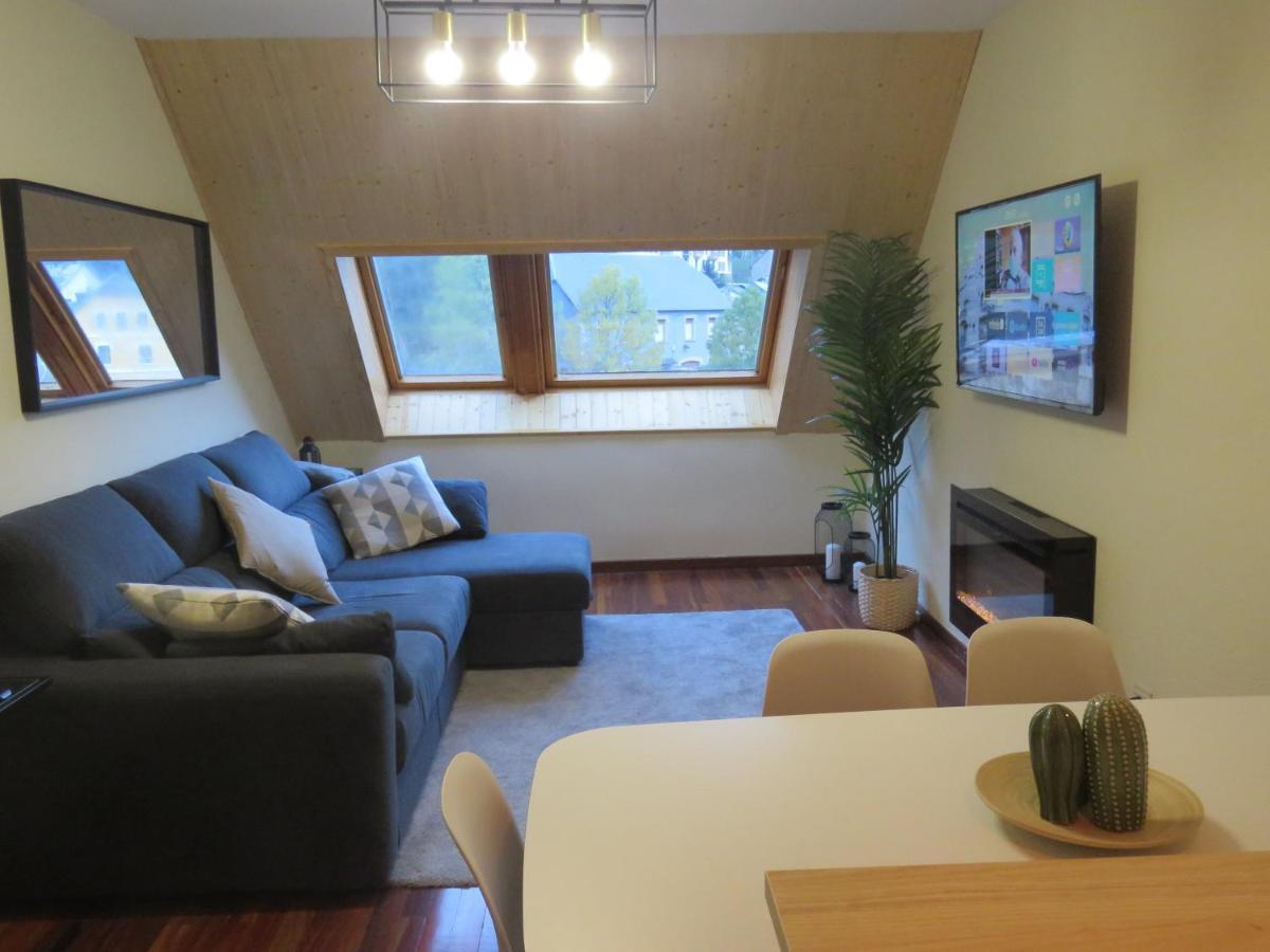 Atico Duplex Reformado Con Vistas A La Montana Daire Canfranc Dış mekan fotoğraf