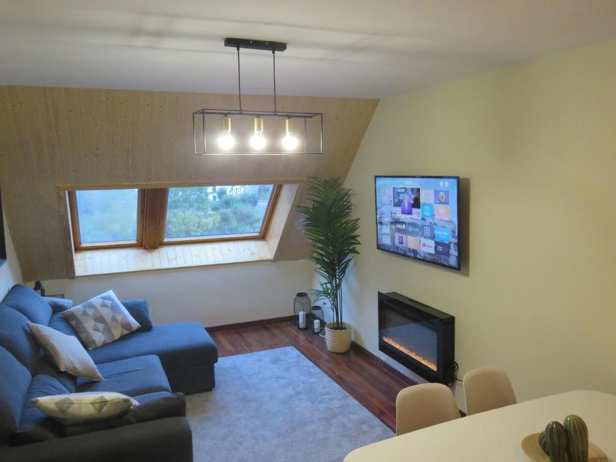 Atico Duplex Reformado Con Vistas A La Montana Daire Canfranc Dış mekan fotoğraf